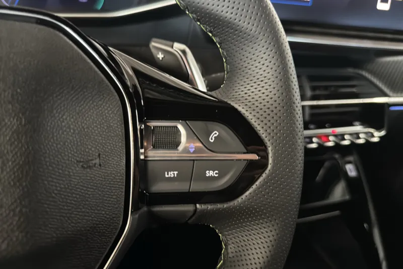 Image secondaire du véhicule 30