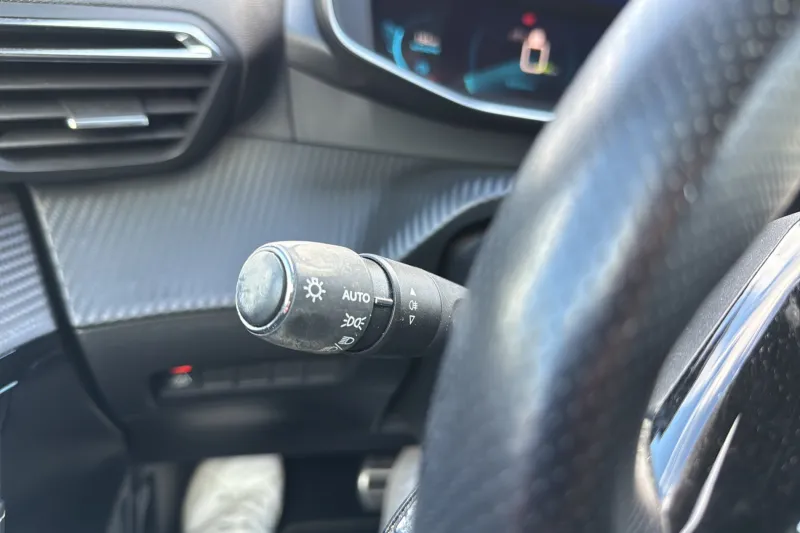 Image secondaire du véhicule 23