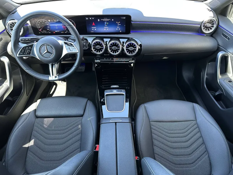 Image secondaire du véhicule 15