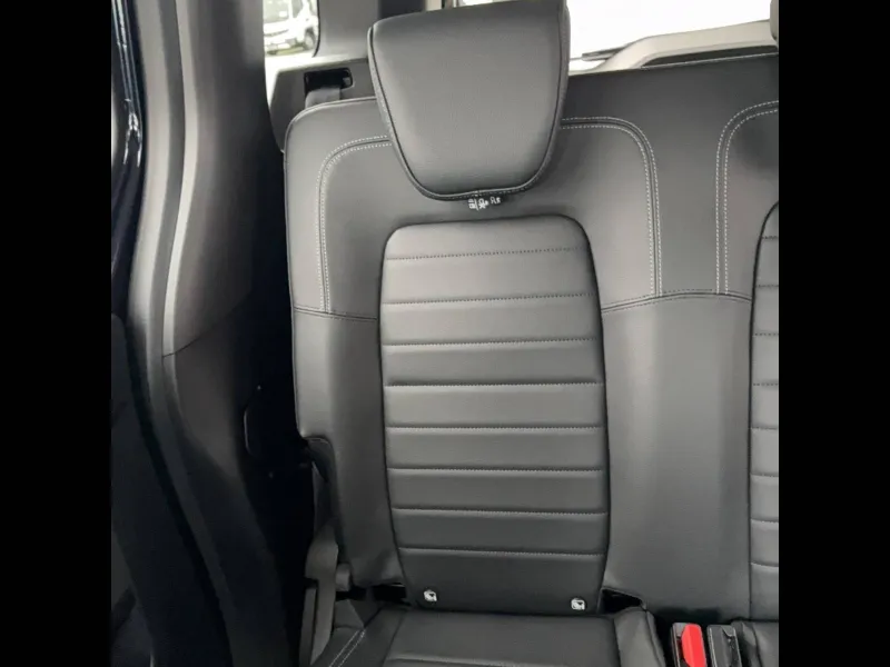 Image secondaire du véhicule 22