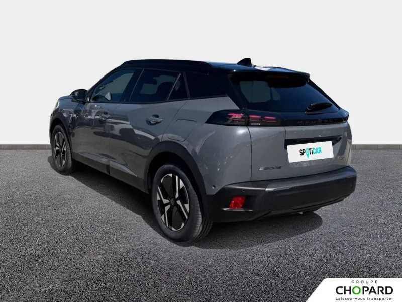 Image secondaire du véhicule 8