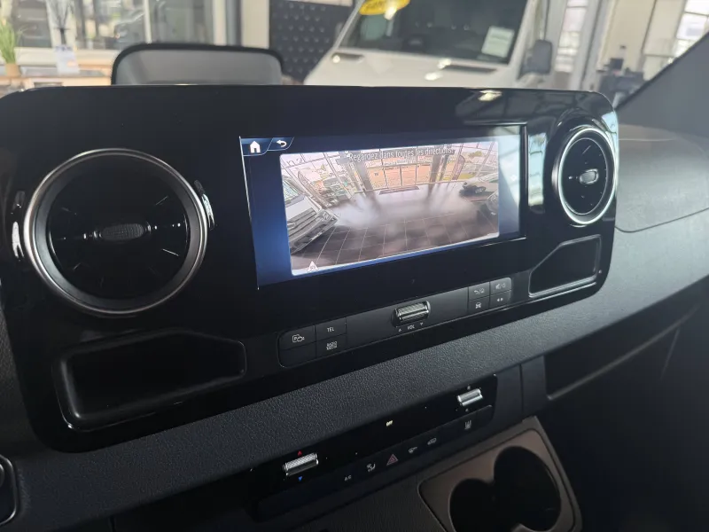 Image secondaire du véhicule 14