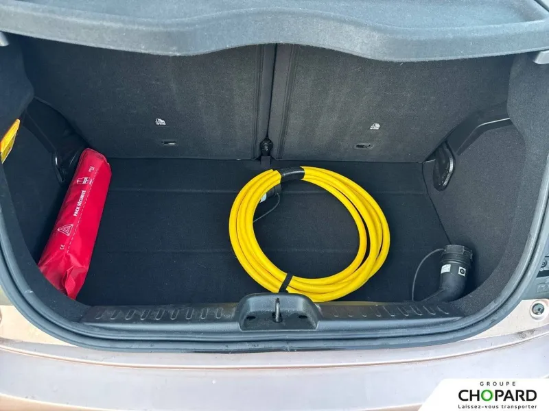 Image secondaire du véhicule 9