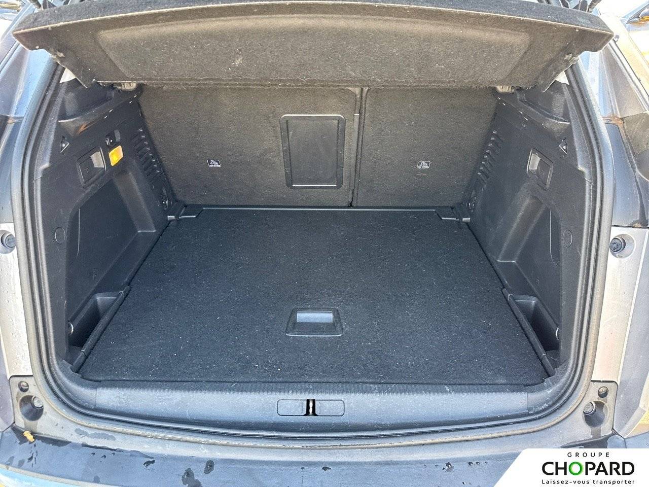 Image secondaire du véhicule 9