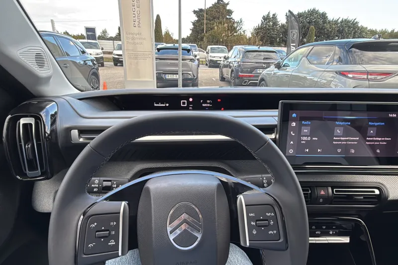 Image secondaire du véhicule 9