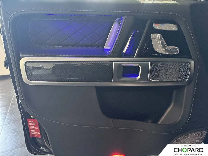 Image secondaire du véhicule 30