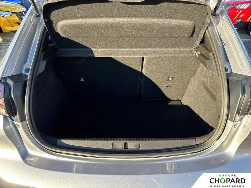 Image secondaire du véhicule 9