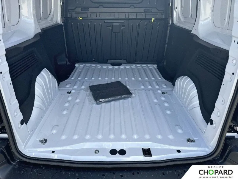 Image secondaire du véhicule 6