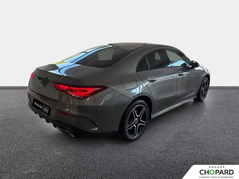 Image secondaire du véhicule 4