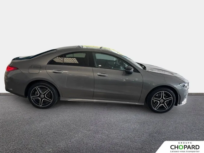 Image secondaire du véhicule 10