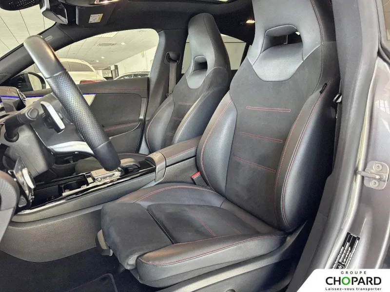 Image secondaire du véhicule 12