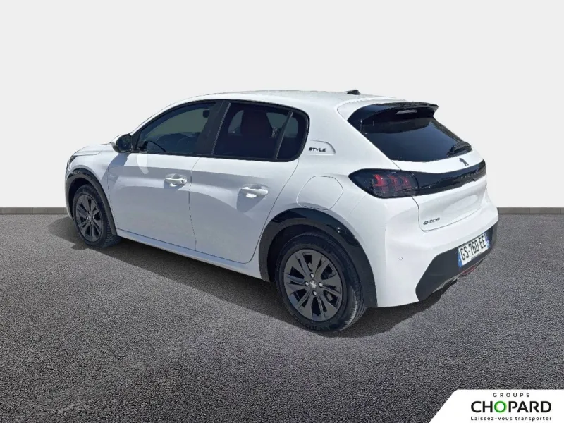 Image secondaire du véhicule 8