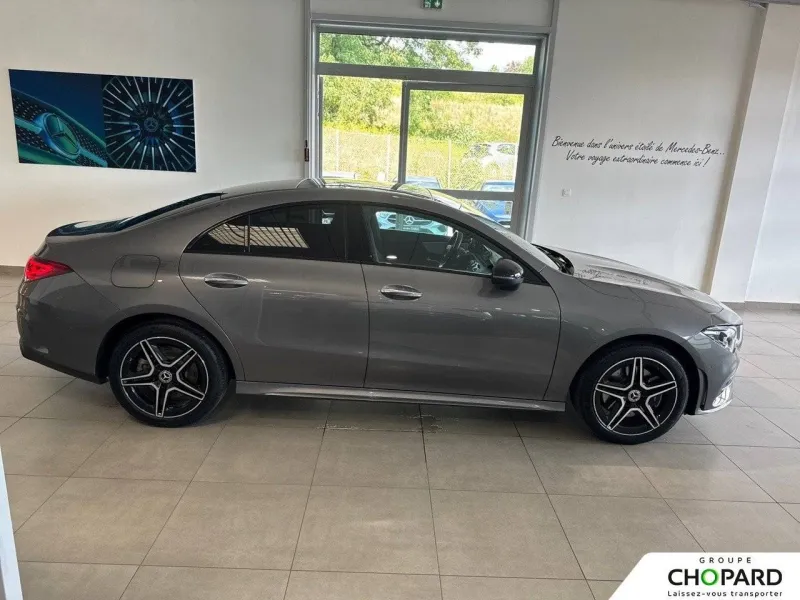 Image secondaire du véhicule 33