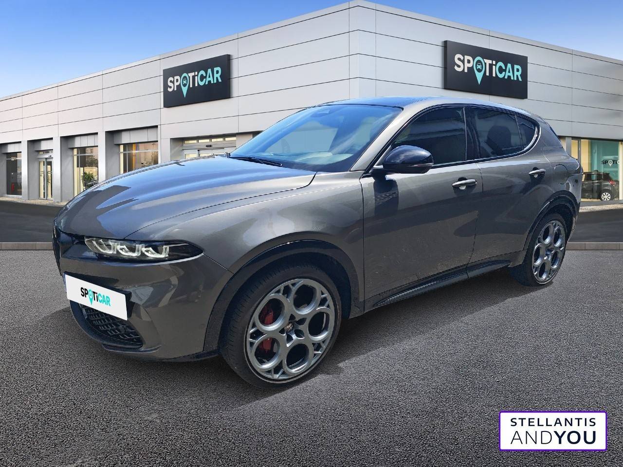 Alfa Romeo-TONALE-Tonale 1.3 Hybride Rechargeable PHEV 280ch AT6 e-Q4 Alfa Romeo-TONALE-d'occasion chez Peugeot Cannes