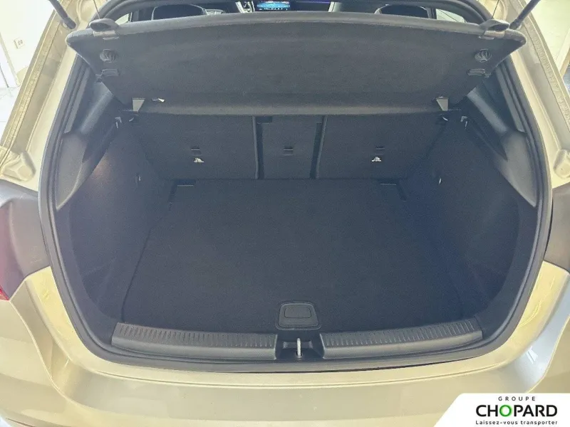 Image secondaire du véhicule 9