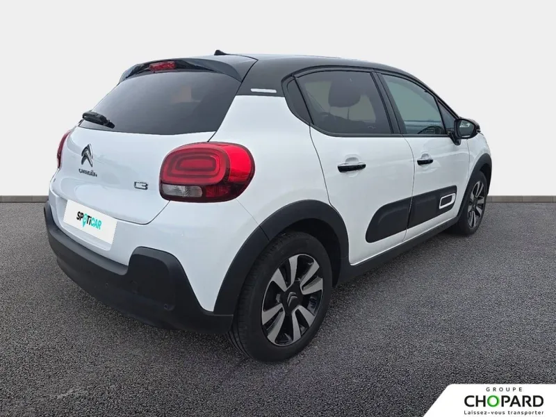 Image secondaire du véhicule 9