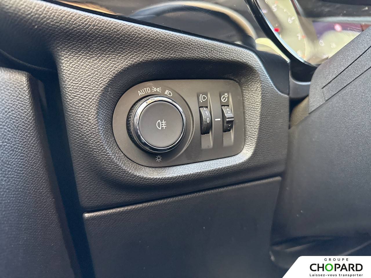 Image secondaire du véhicule 9