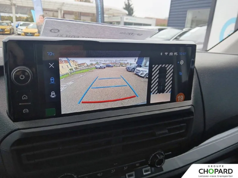 Image secondaire du véhicule 17