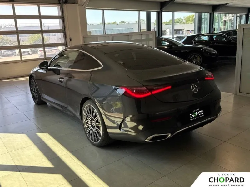 Image secondaire du véhicule 31