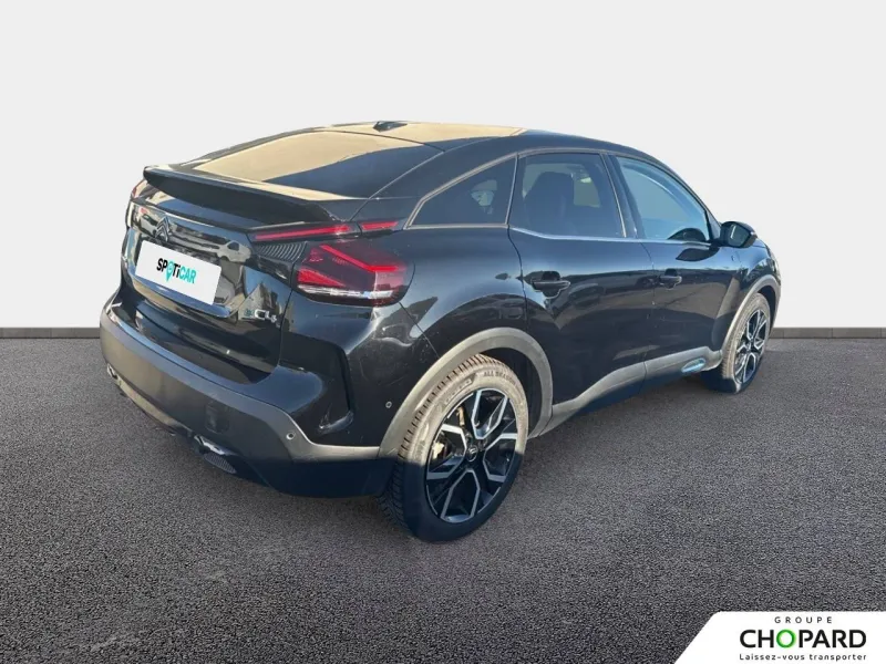 Image secondaire du véhicule 9