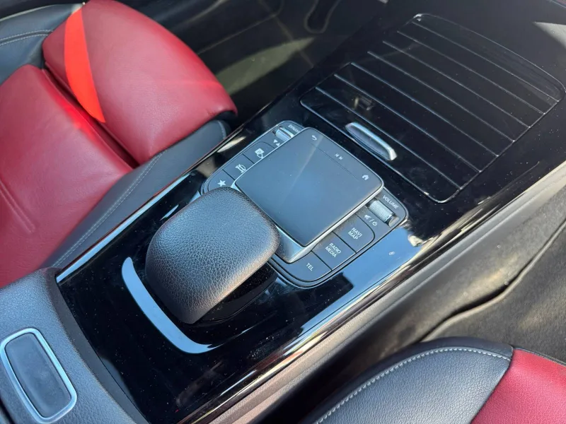 Image secondaire du véhicule 13