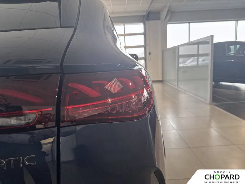 Image secondaire du véhicule 10