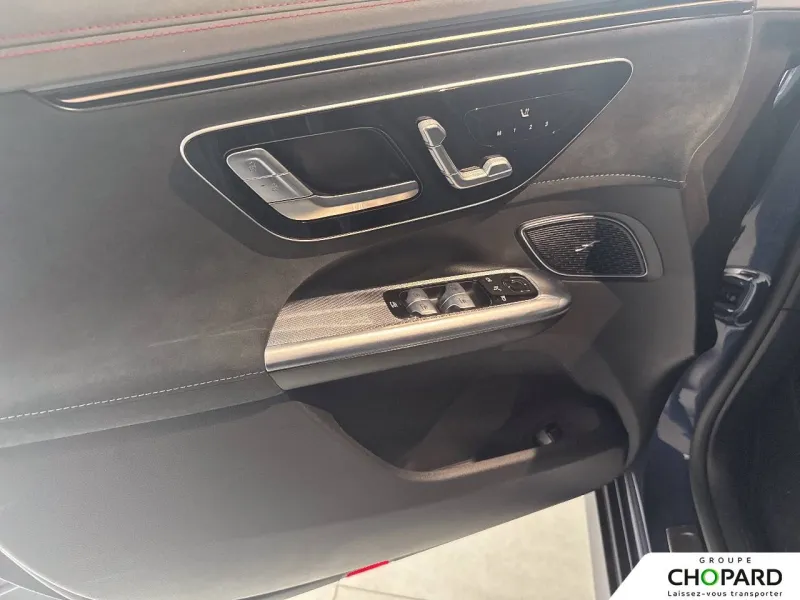 Image secondaire du véhicule 11