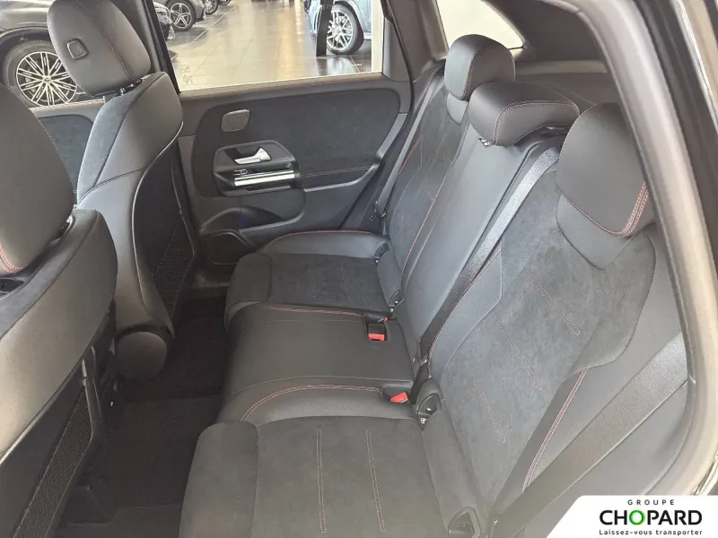 Image secondaire du véhicule 17