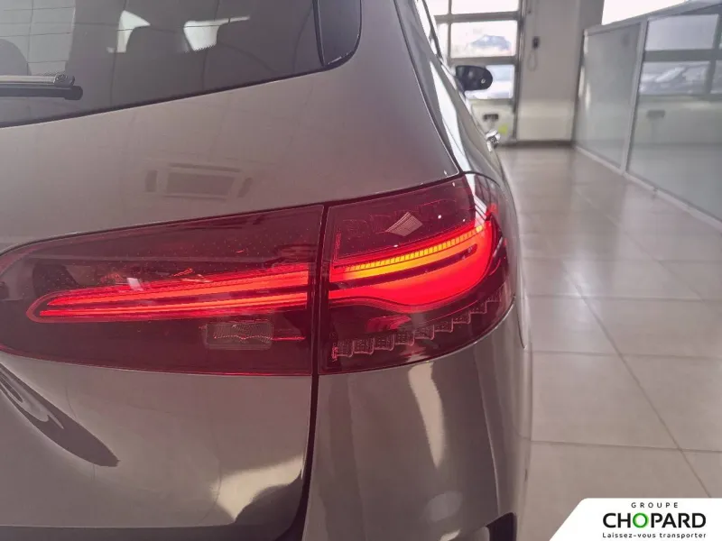 Image secondaire du véhicule 11