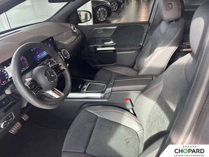 Image secondaire du véhicule 14