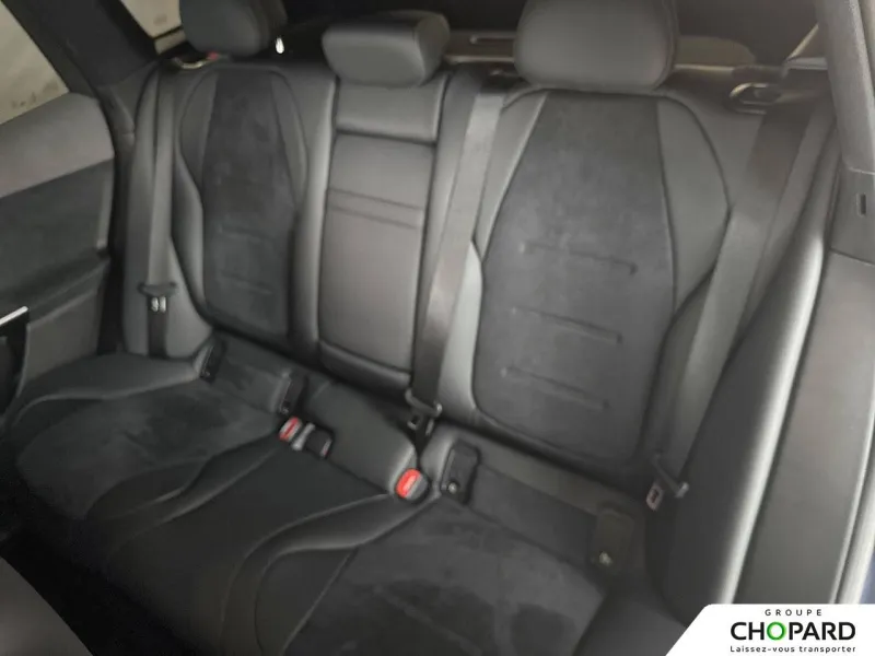 Image secondaire du véhicule 22