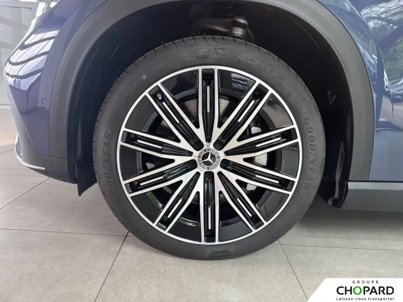 Image secondaire du véhicule 24