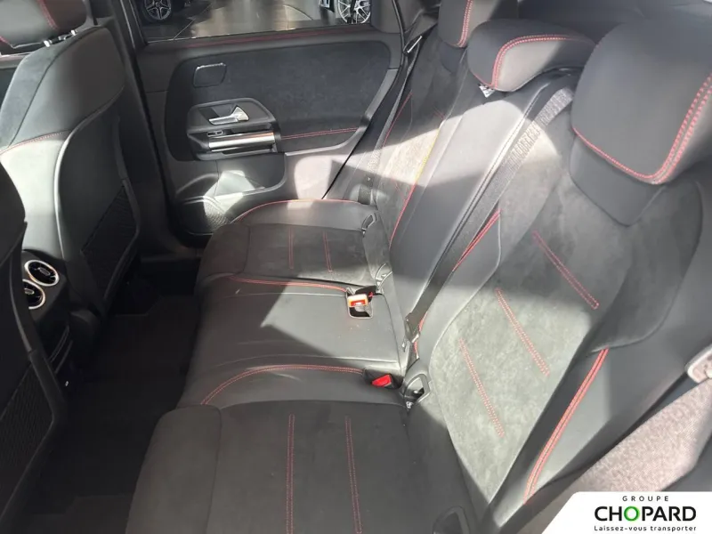 Image secondaire du véhicule 21