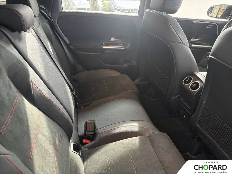 Image secondaire du véhicule 23