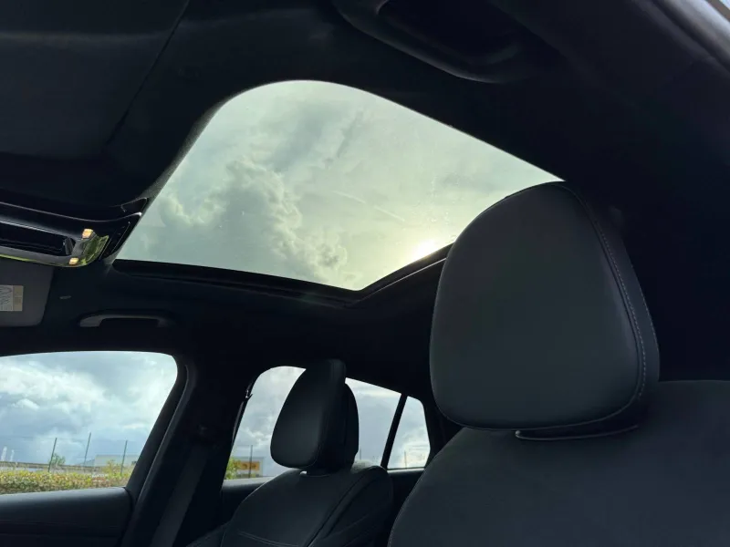 Image secondaire du véhicule 19