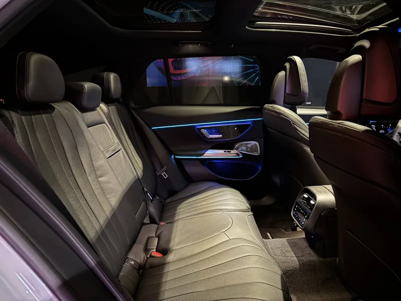 Image secondaire du véhicule 5