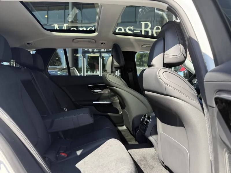 Image secondaire du véhicule 17