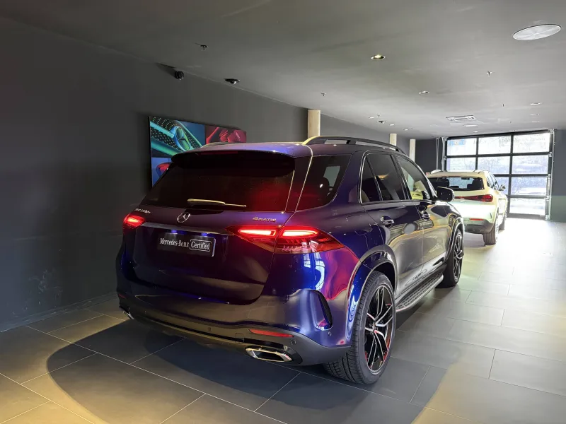 Image secondaire du véhicule 3