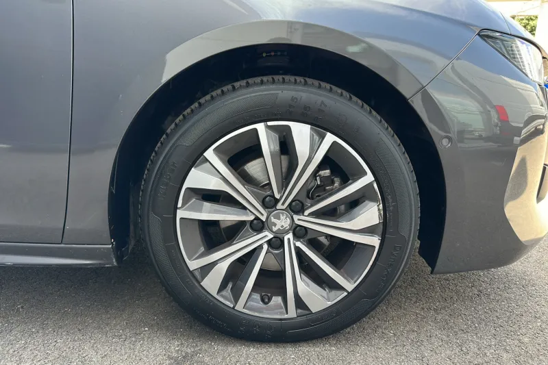 Image secondaire du véhicule 30