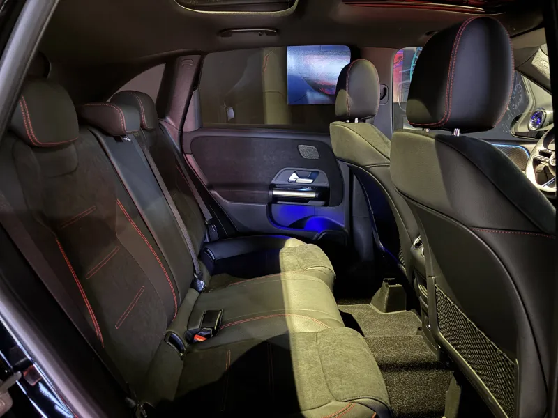 Image secondaire du véhicule 5