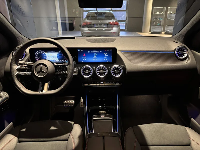 Image secondaire du véhicule 6