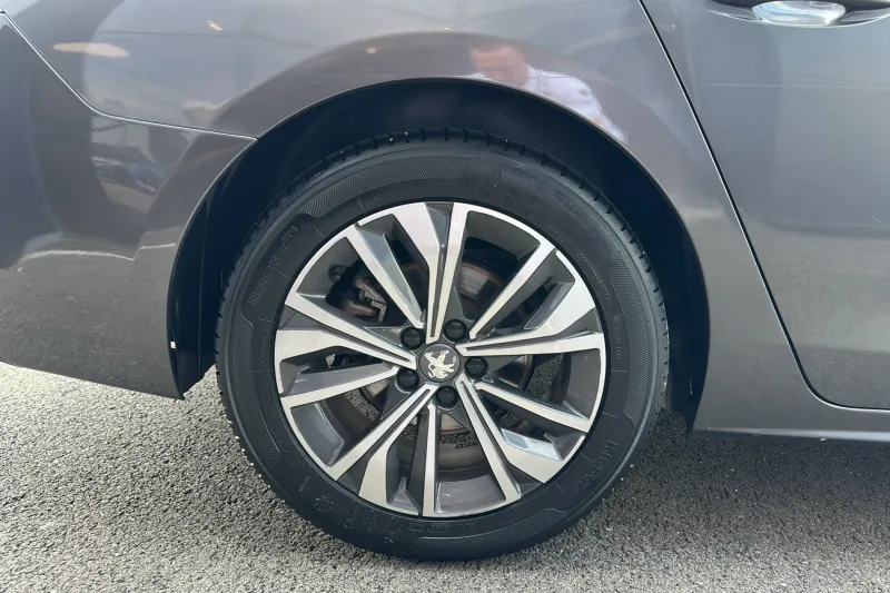 Image secondaire du véhicule 31