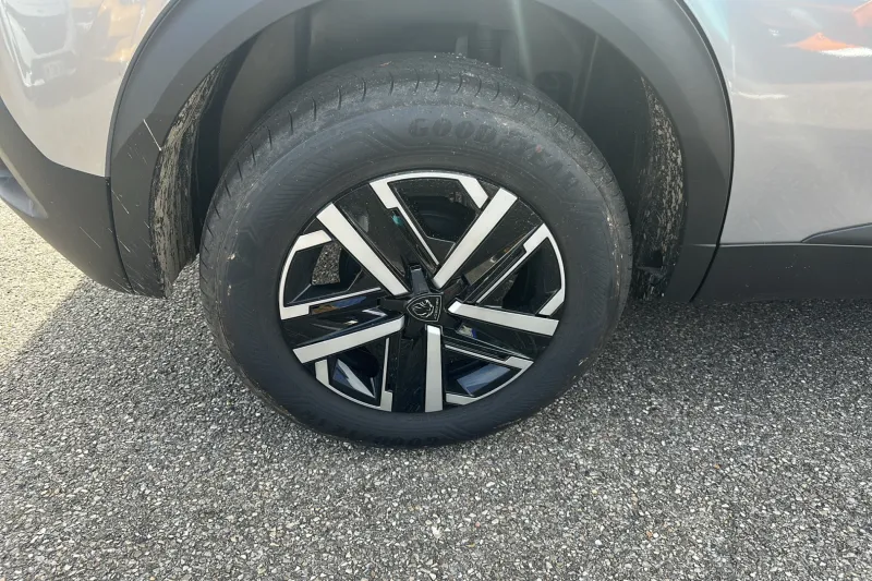 Image secondaire du véhicule 15