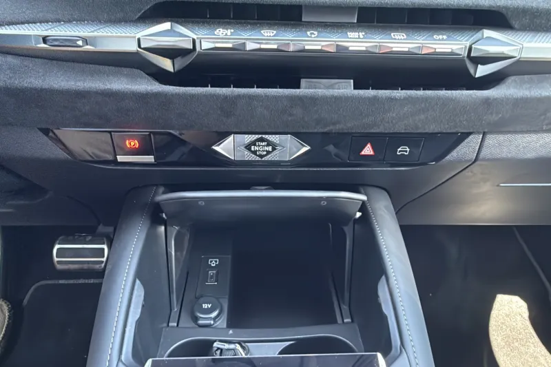 Image secondaire du véhicule 30