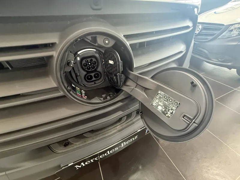 Image secondaire du véhicule 25