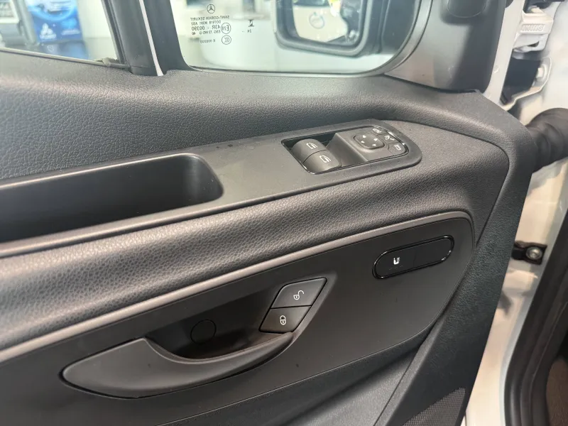 Image secondaire du véhicule 26