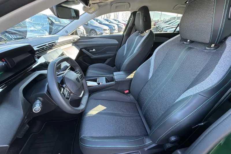 Image secondaire du véhicule 11