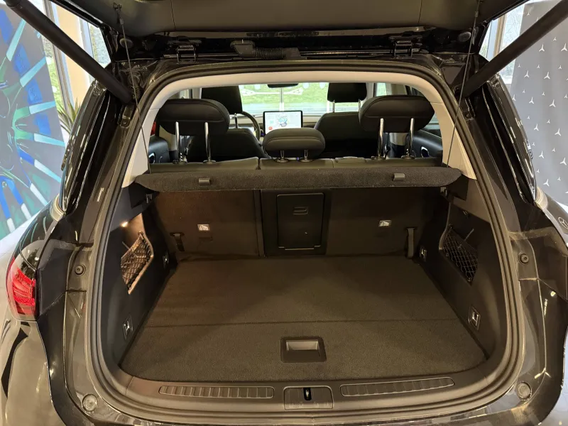 Image secondaire du véhicule 10