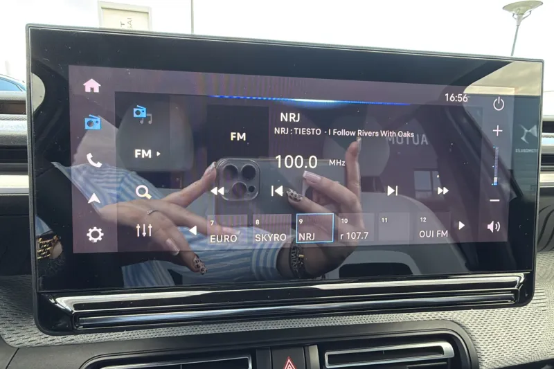 Image secondaire du véhicule 15