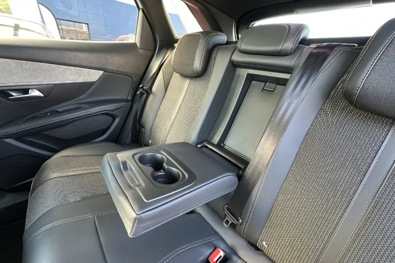 Image secondaire du véhicule 26